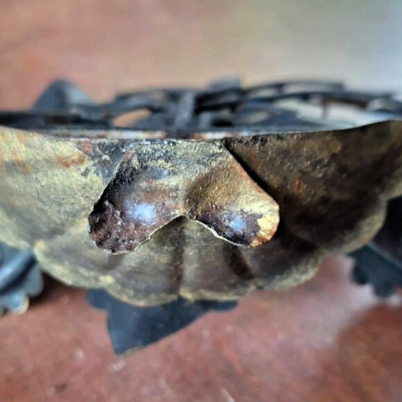 Beautiful Vintage Metal Ivy Leaf Candelabra Double Candle Holder - Picture 7 of 7